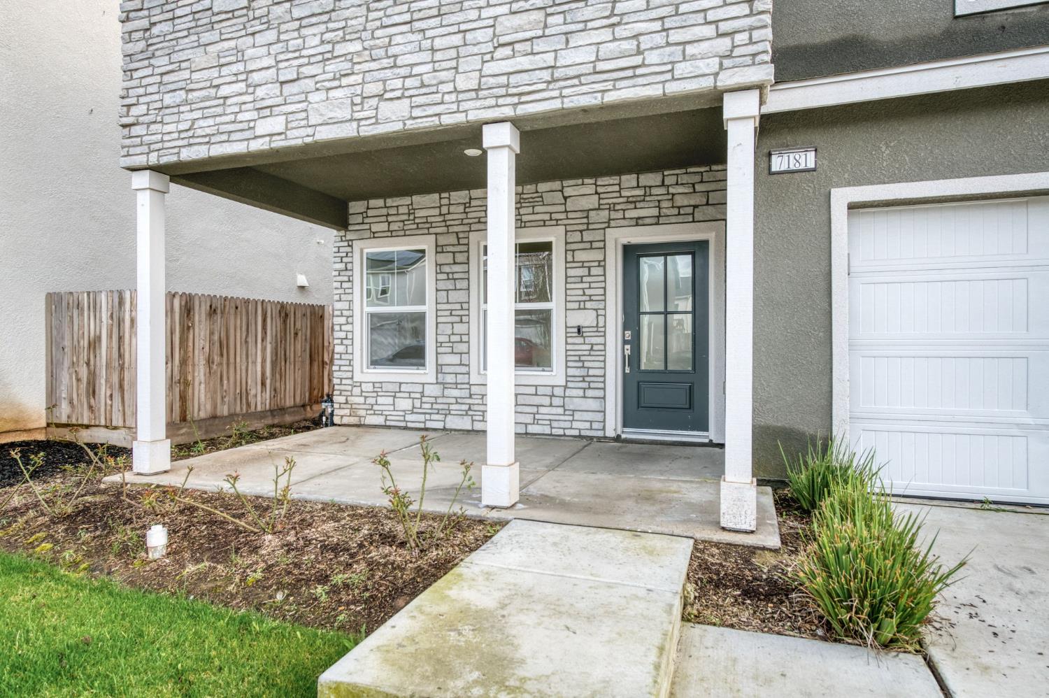 7181 E Cornell, Fresno, CA 93737