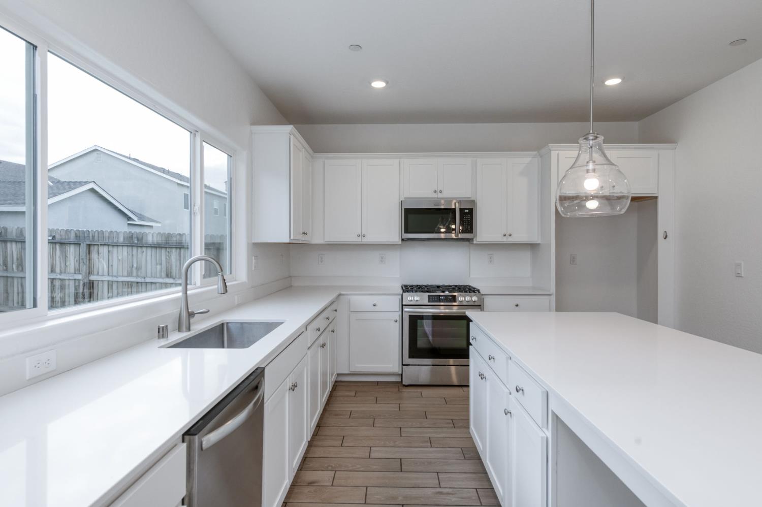 7181 E Cornell, Fresno, CA 93737