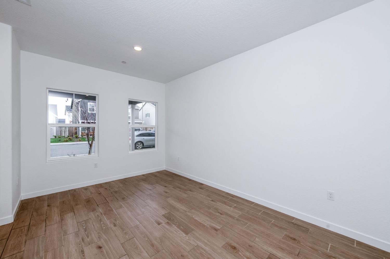 7181 E Cornell, Fresno, CA 93737