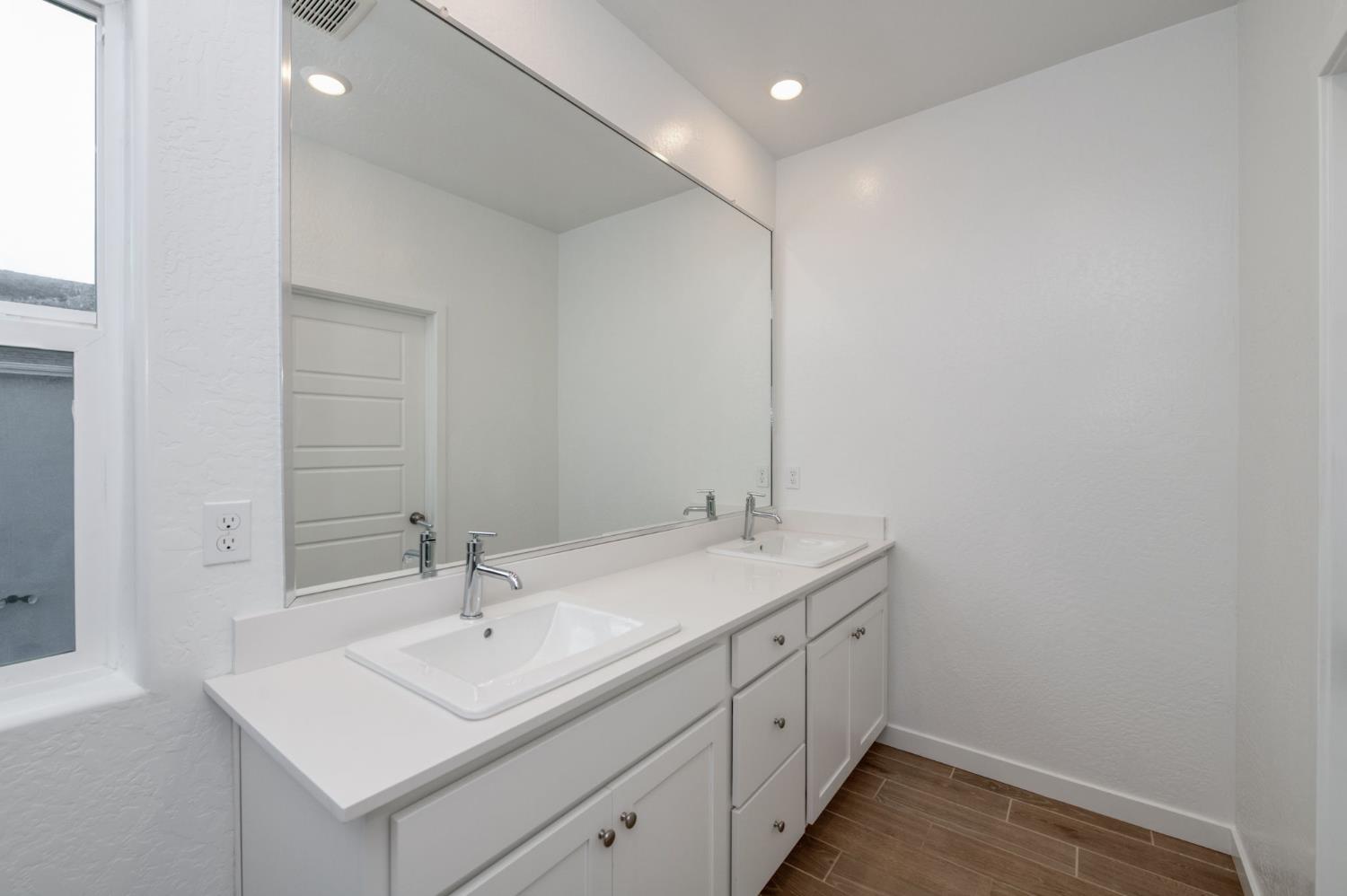 7181 E Cornell, Fresno, CA 93737