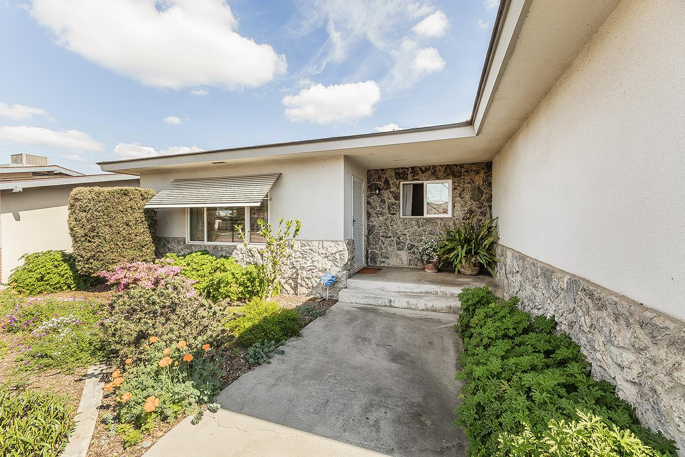 1416 S Church Ave, Reedley, CA 93654