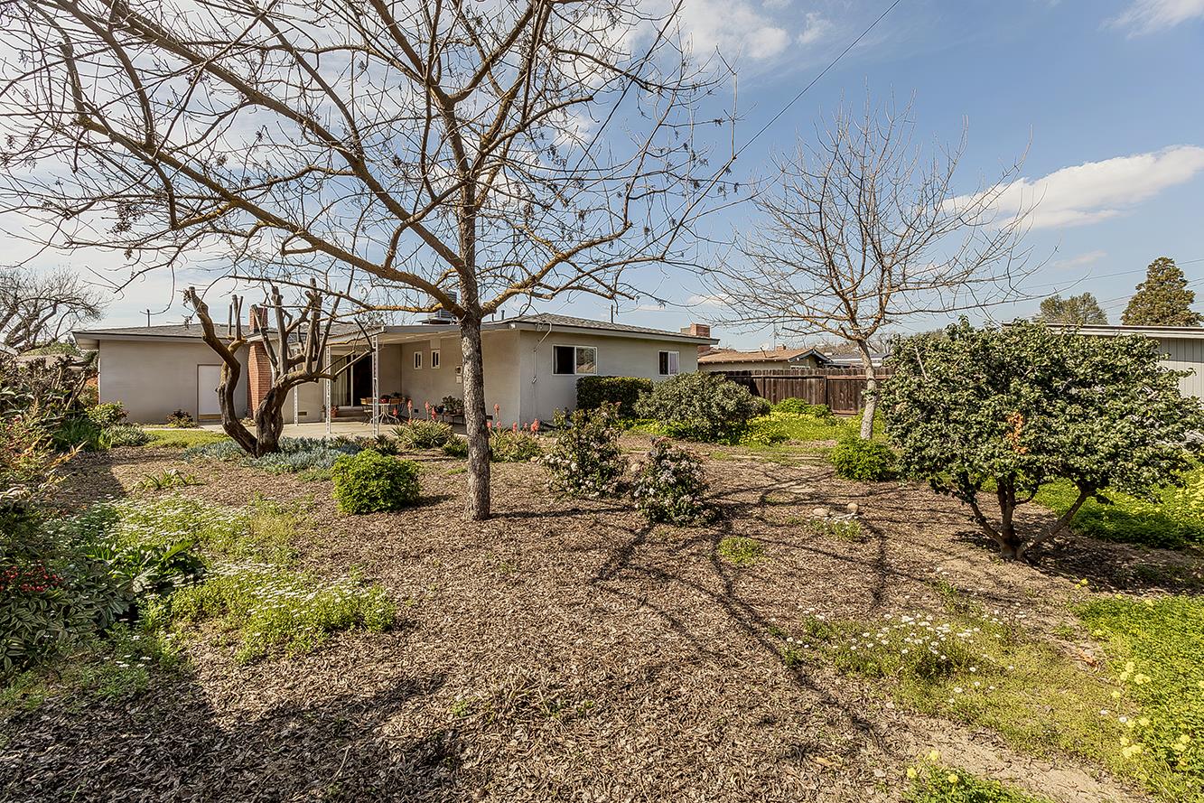 1416 S Church Ave, Reedley, CA 93654