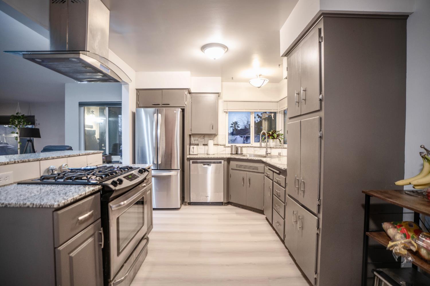 1447 W Normal Ave, Fresno, CA 93705