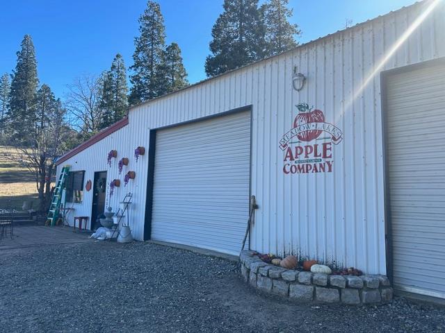 41270 Auberry Rd, Auberry, CA 93602