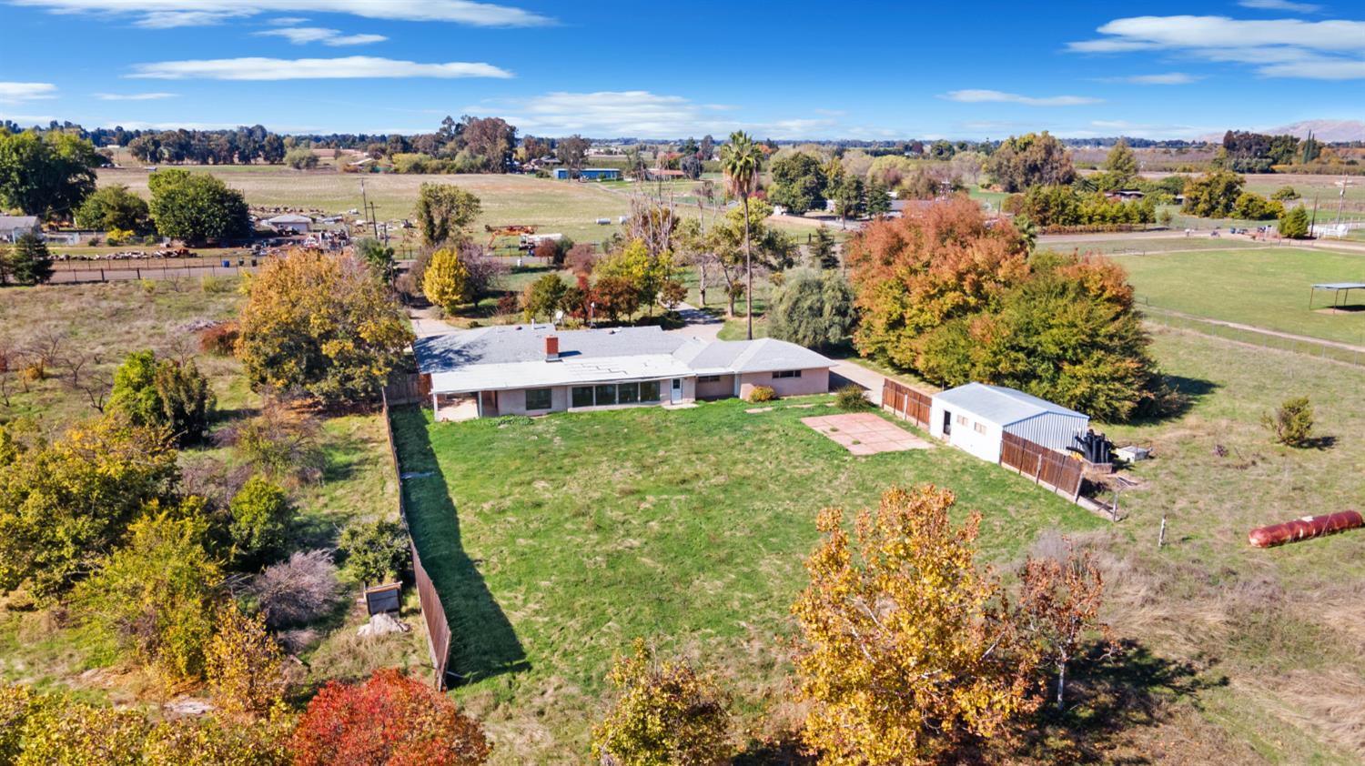 4666 N Zediker Ave, Sanger, CA 93657