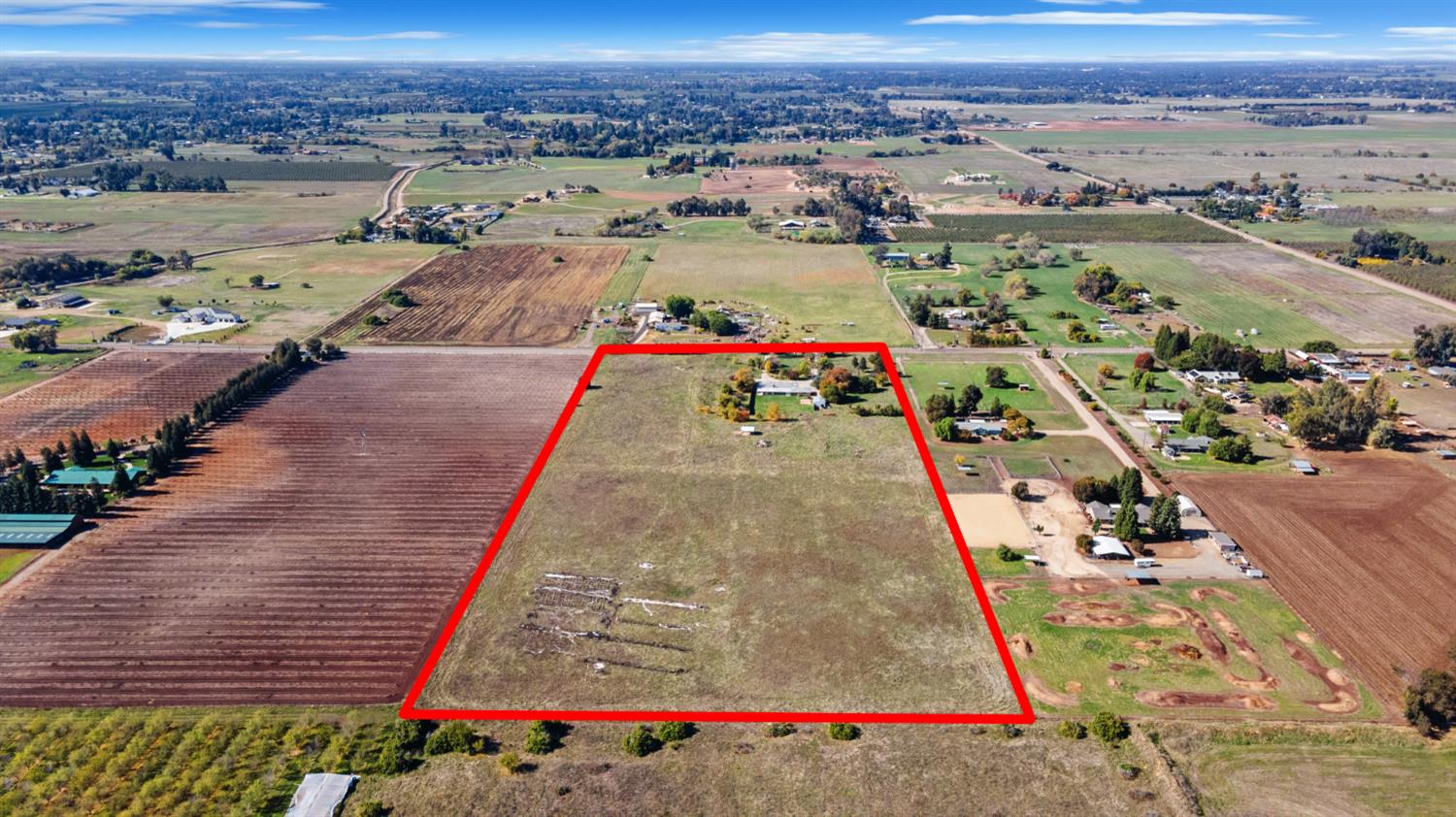 4666 N Zediker Ave, Sanger, CA 93657