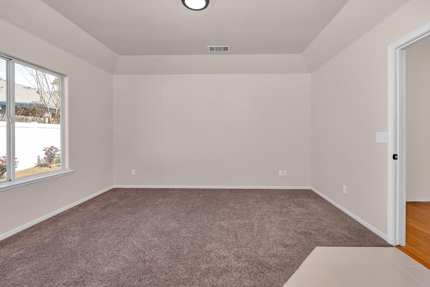 2324 E Fir, Fresno, CA 93720