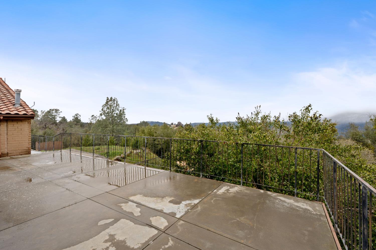 35085 Auberry Rd, Auberry, CA 93602