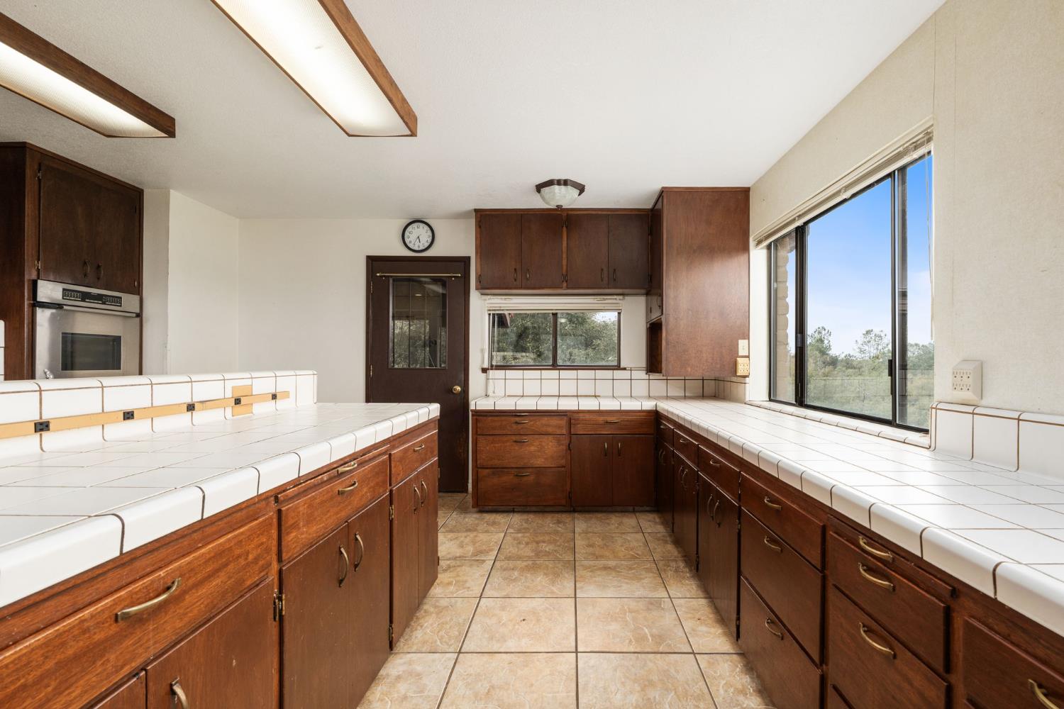 35085 Auberry Rd, Auberry, CA 93602