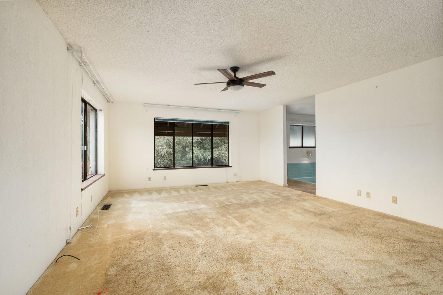 35085 Auberry Rd, Auberry, CA 93602