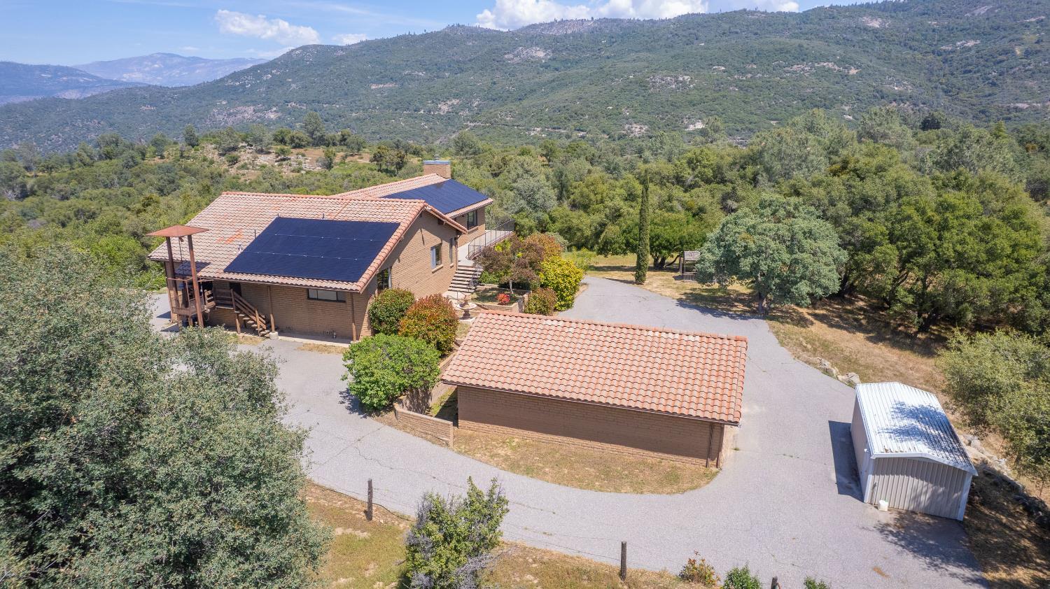35085 Auberry Rd, Auberry, CA 93602