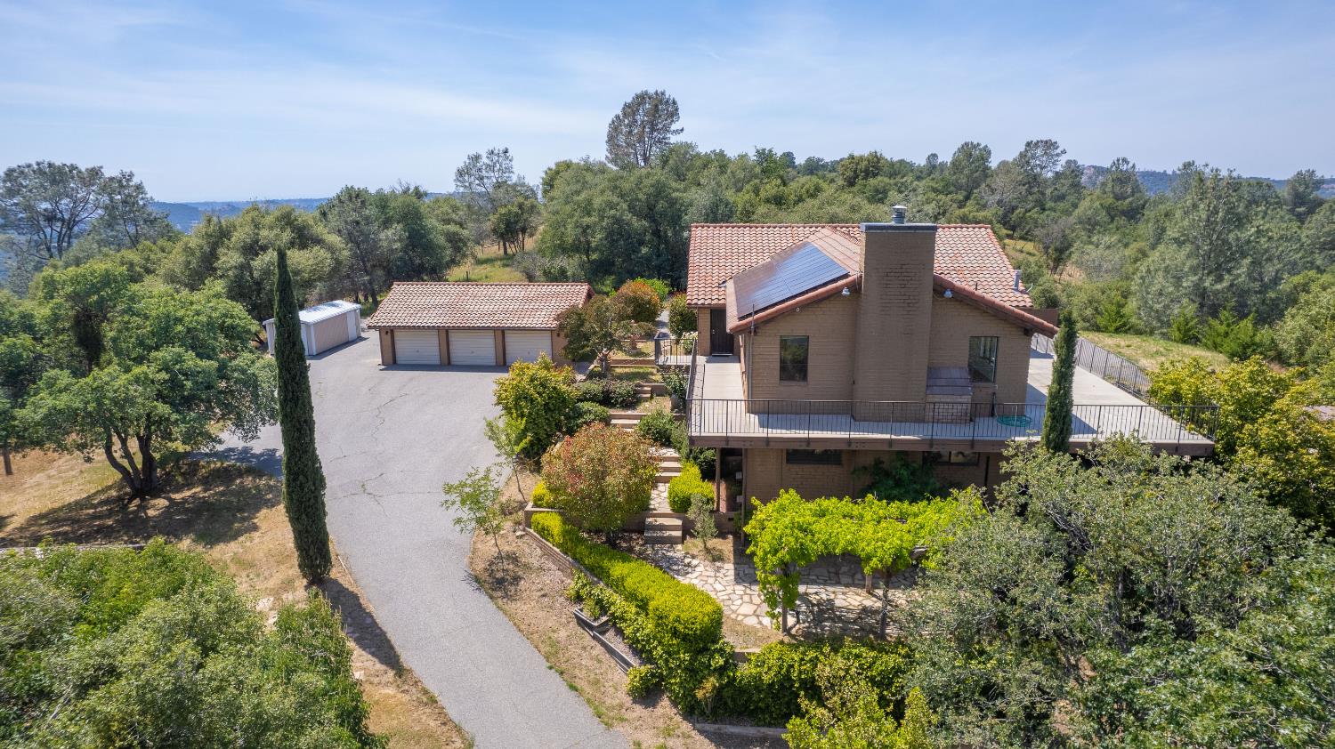 35085 Auberry Rd, Auberry, CA 93602
