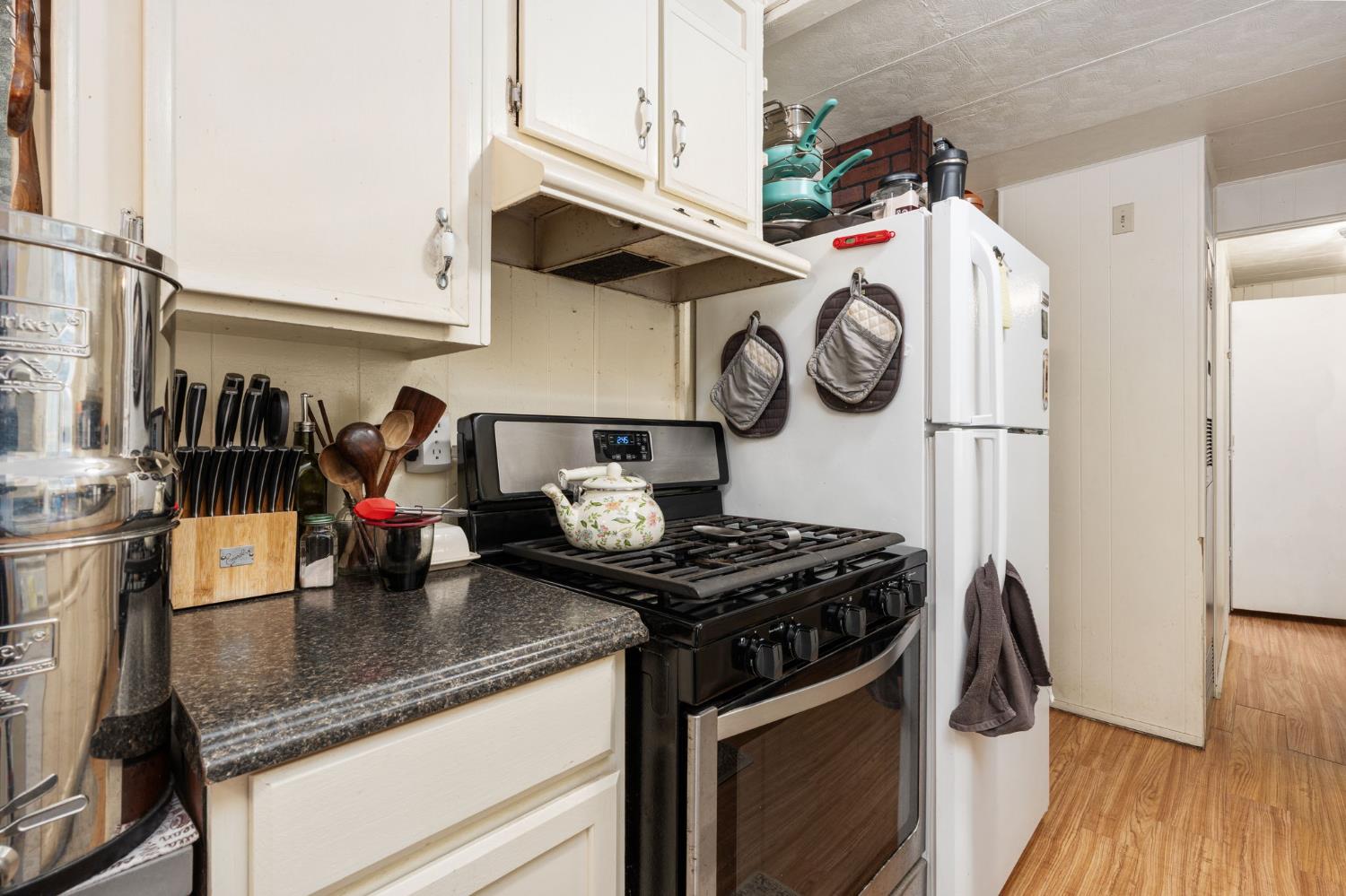 35255 Auberry Rd, Auberry, CA 93602