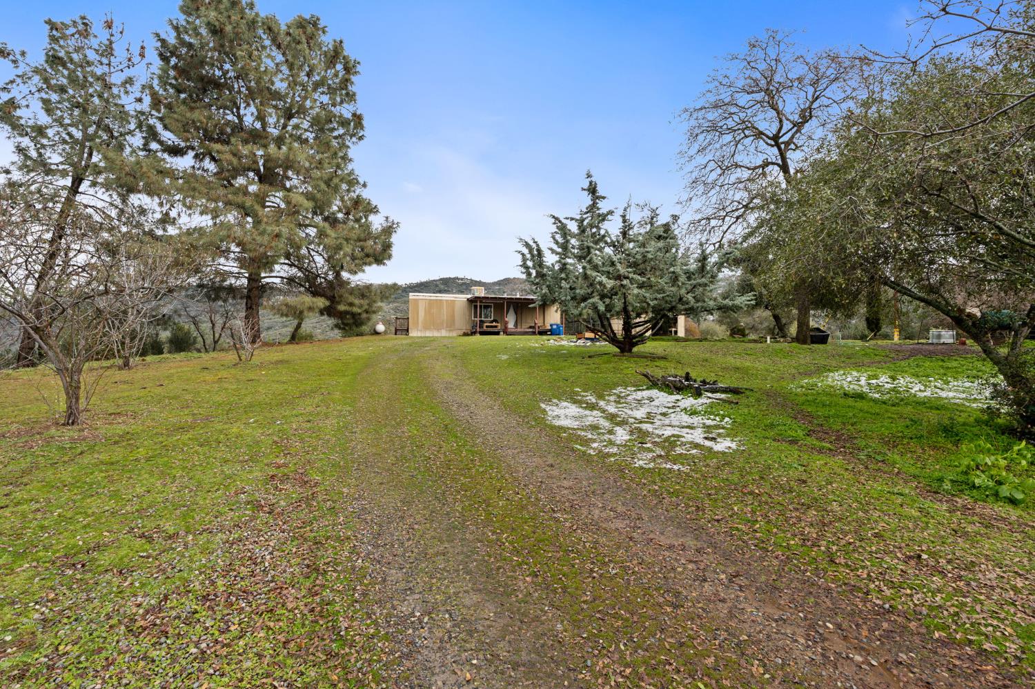 35255 Auberry Rd, Auberry, CA 93602