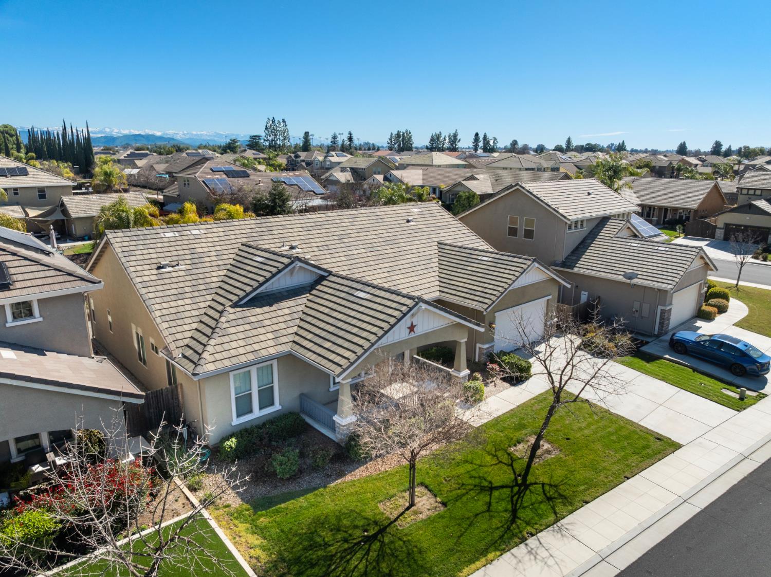 2885 Blackwood Ave, Clovis, CA 93619