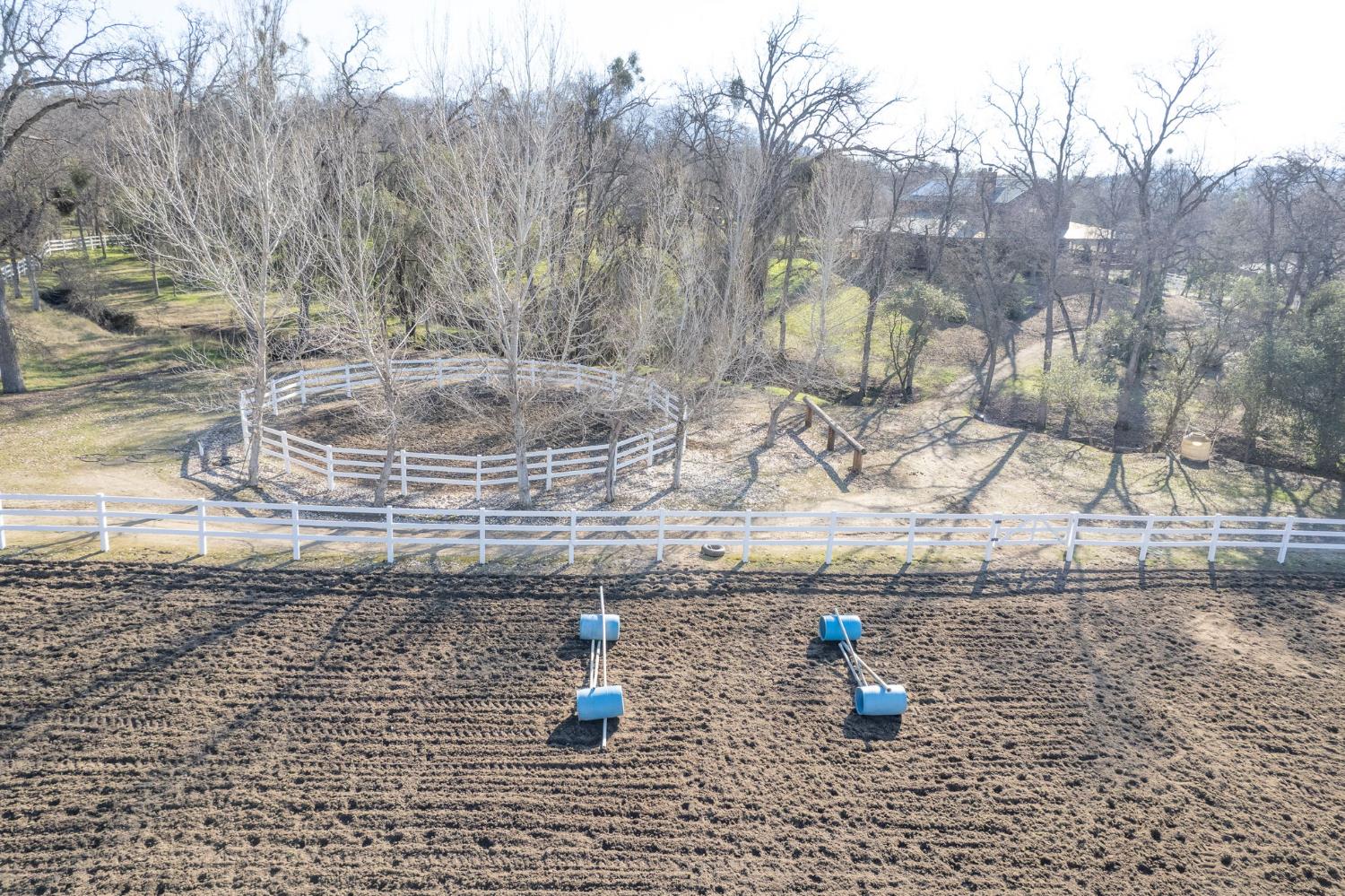 36039 Cranmore Ln, Auberry, CA 93602