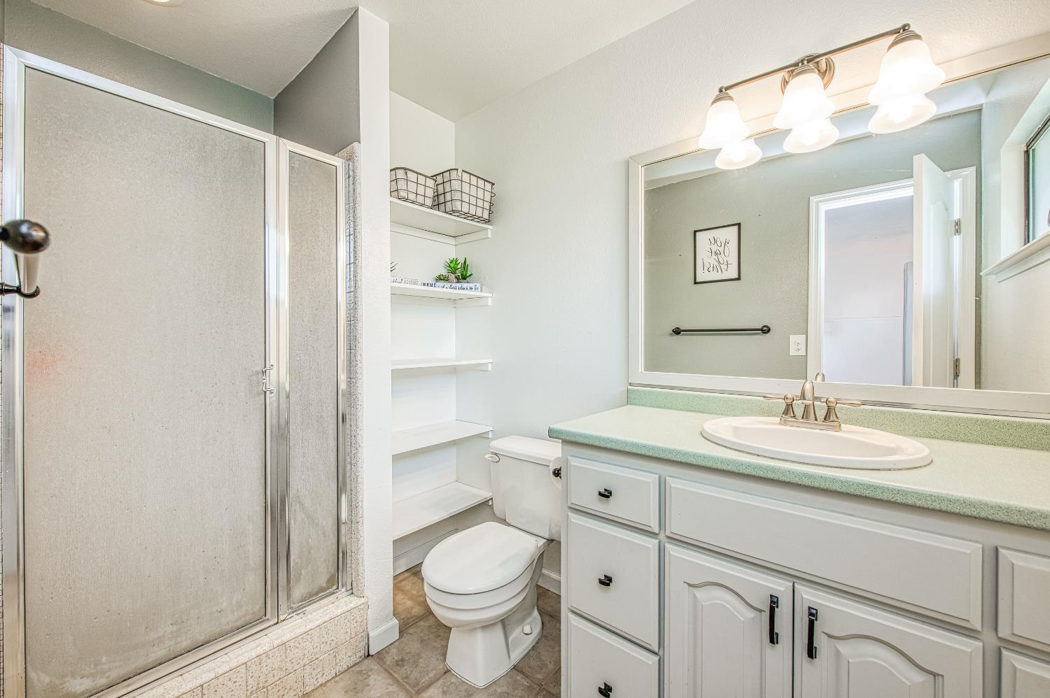 16861 Morgan Canyon Road, Prather, CA 93651