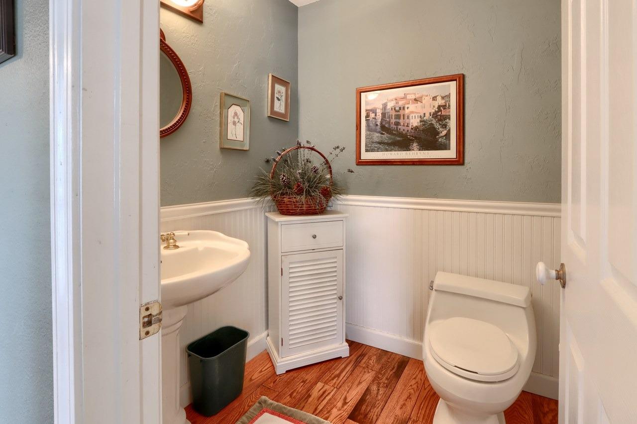 36328 Finegold Creek Dr, North Fork, CA 93643