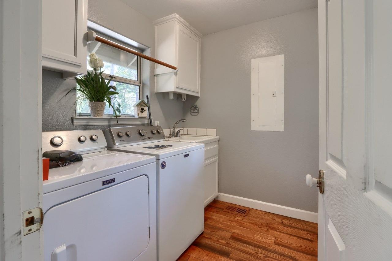 36328 Finegold Creek Dr, North Fork, CA 93643