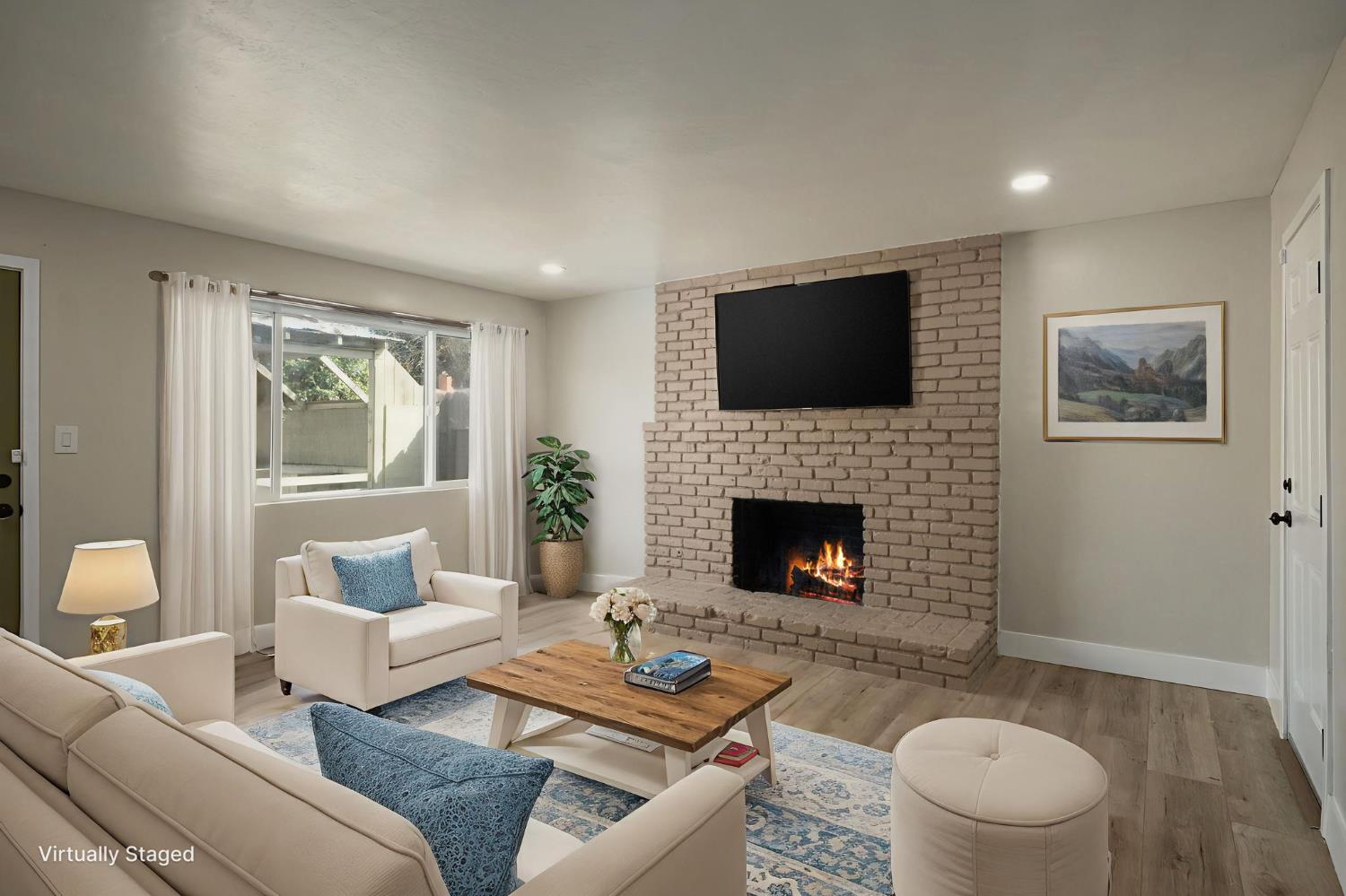 5186 N Callisch Ave, Fresno, CA 93710