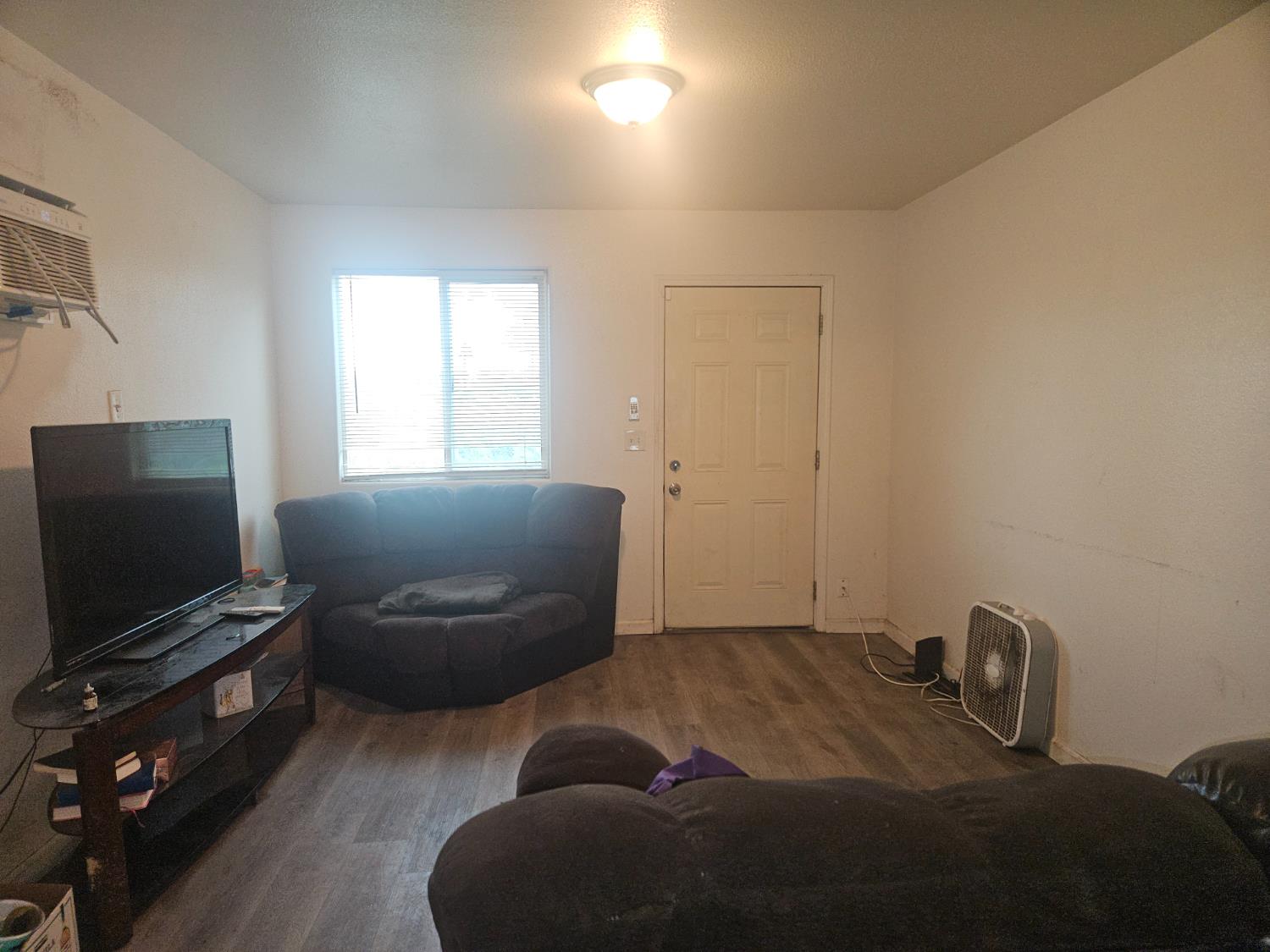 136 W El Dorado, Fresno, CA 93706