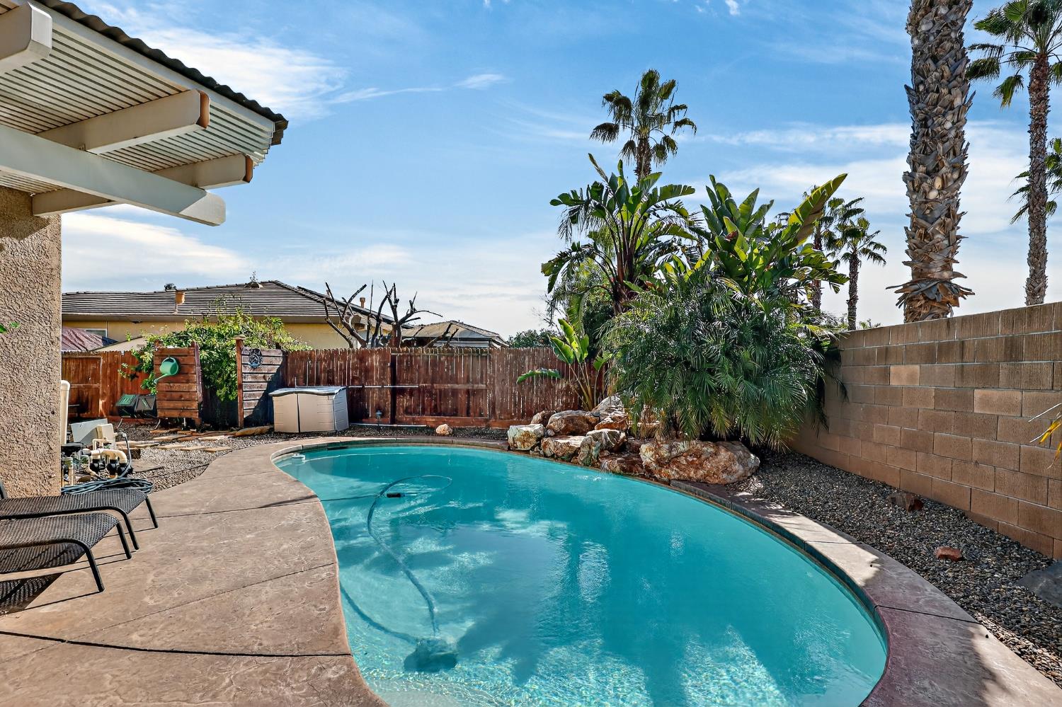 11437 Mirage Dr, Chowchilla, CA 93610