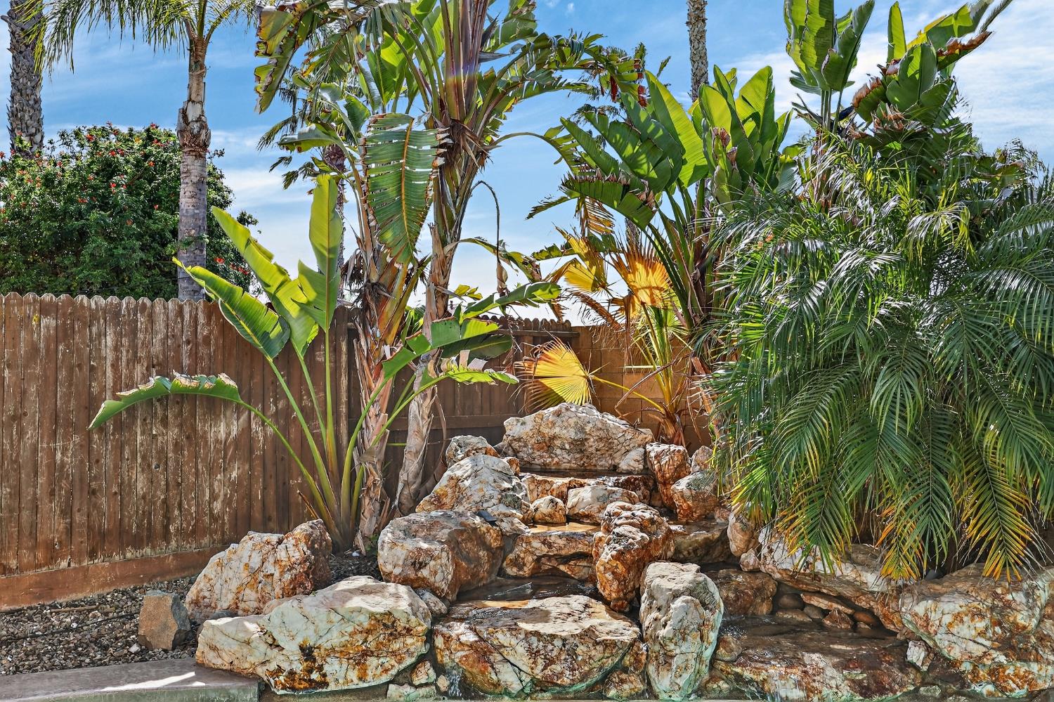 11437 Mirage Dr, Chowchilla, CA 93610