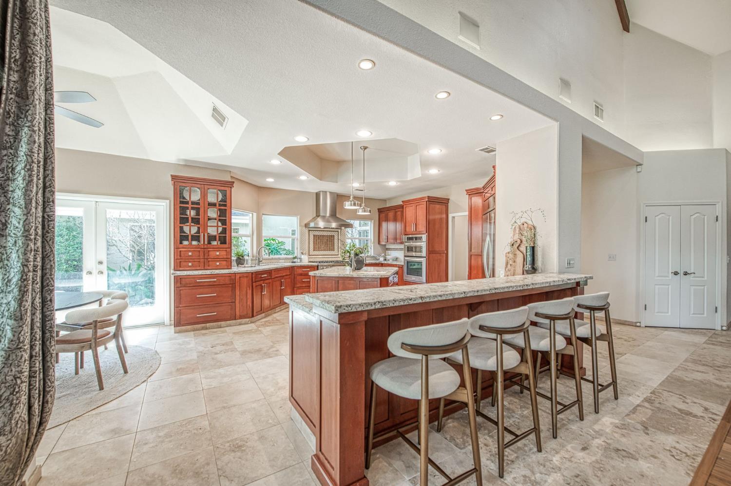 7272 N Traverse Ave, Clovis, CA 93619