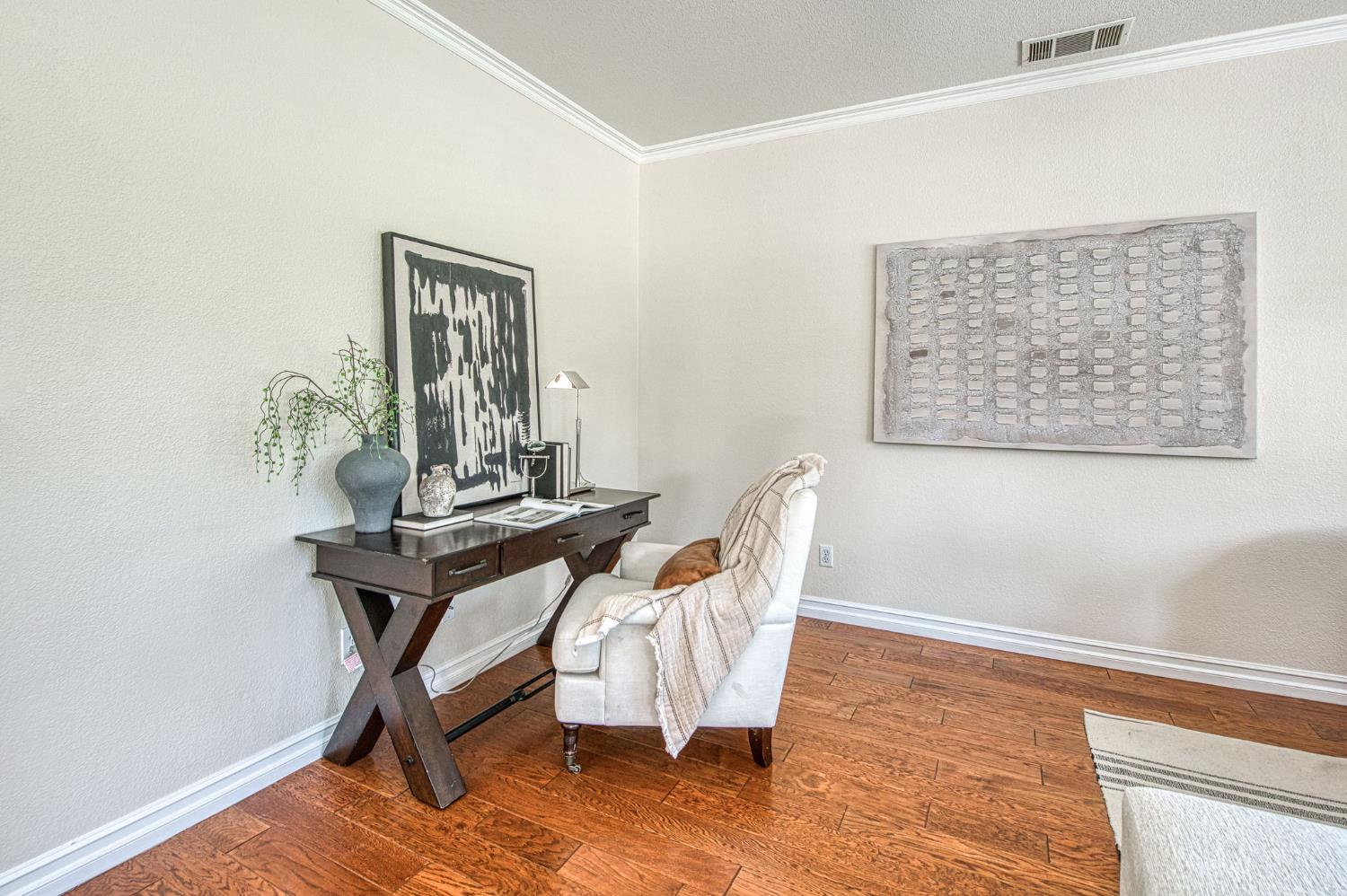 7272 N Traverse Ave, Clovis, CA 93619