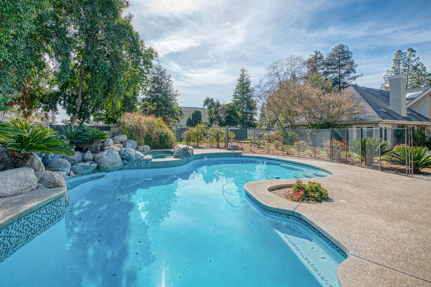 7272 N Traverse Ave, Clovis, CA 93619