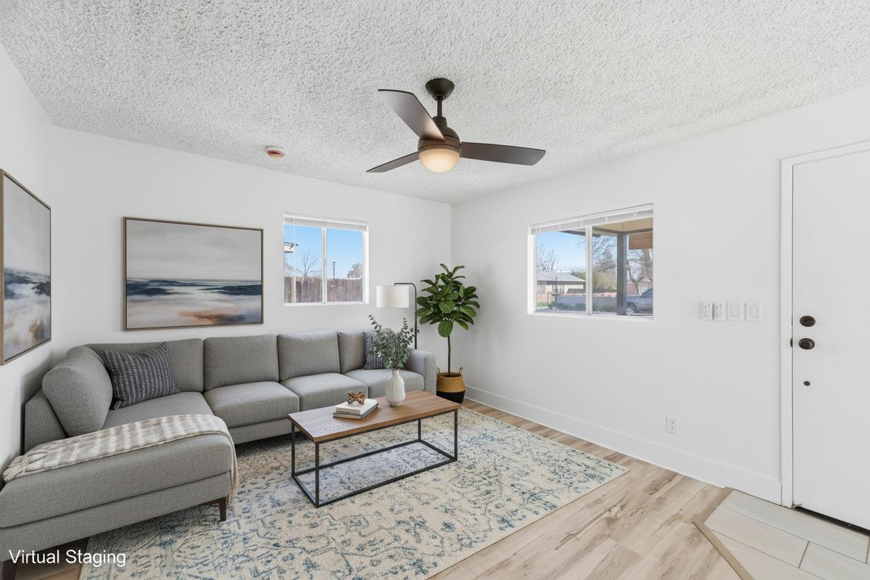 216 Decatur St, Bakersfield, CA 93308