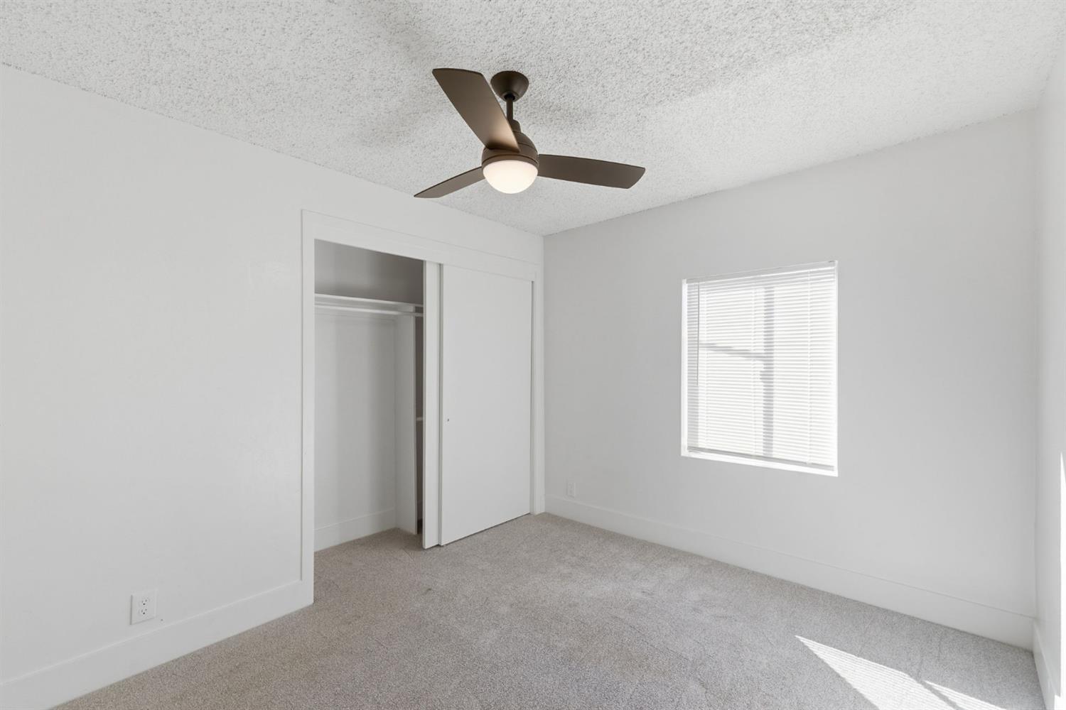 216 Decatur St, Bakersfield, CA 93308