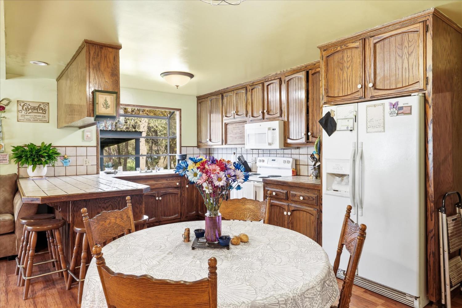 31325 Delaware Rd, Coarsegold, CA 93614