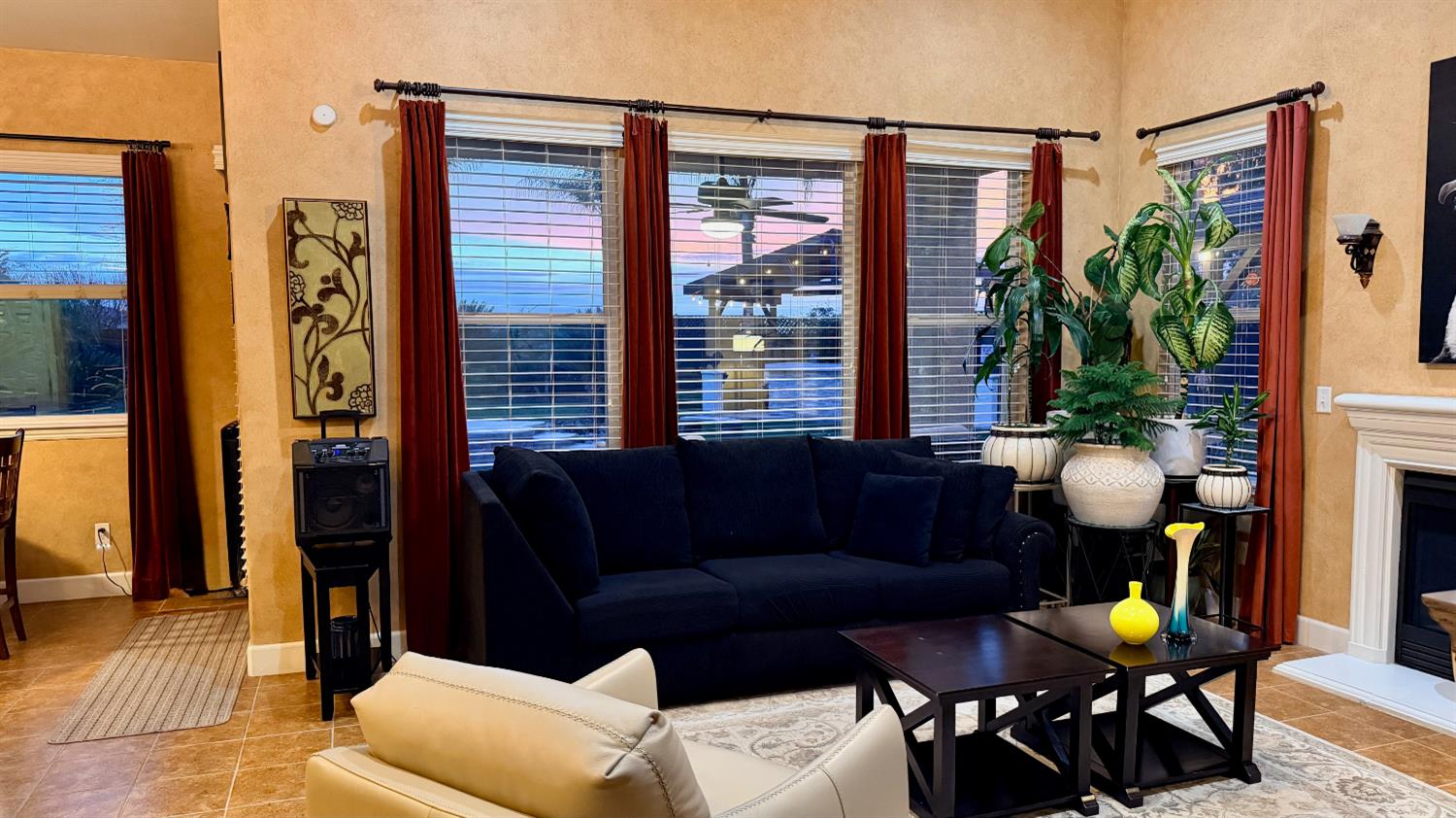 7253 W MORRIS Ave, Fresno, CA 93723