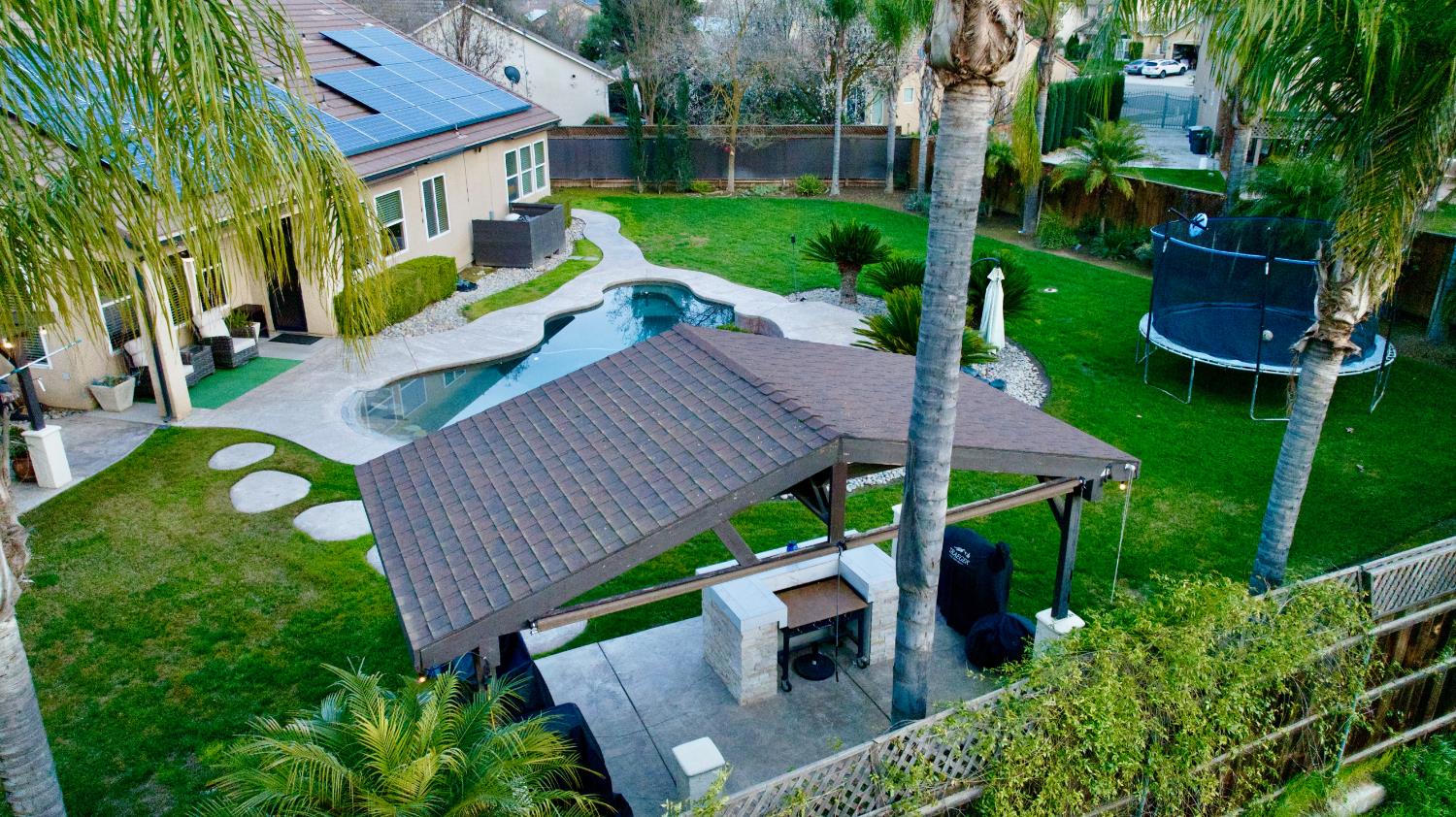 7253 W MORRIS Ave, Fresno, CA 93723