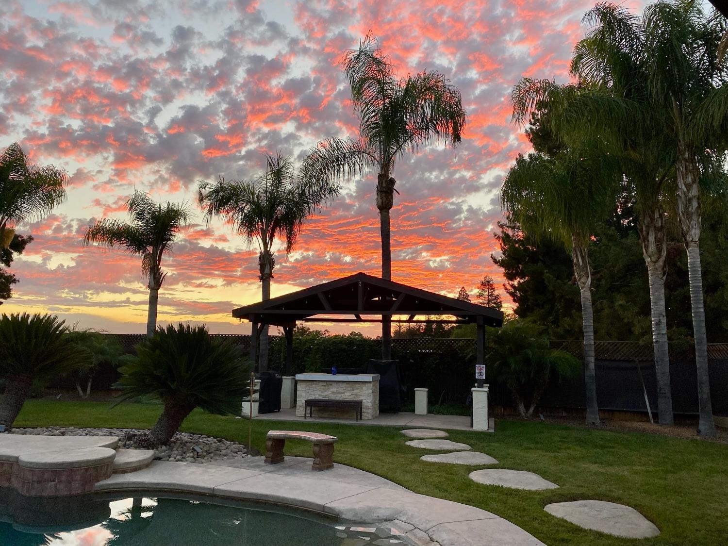 7253 W MORRIS Ave, Fresno, CA 93723