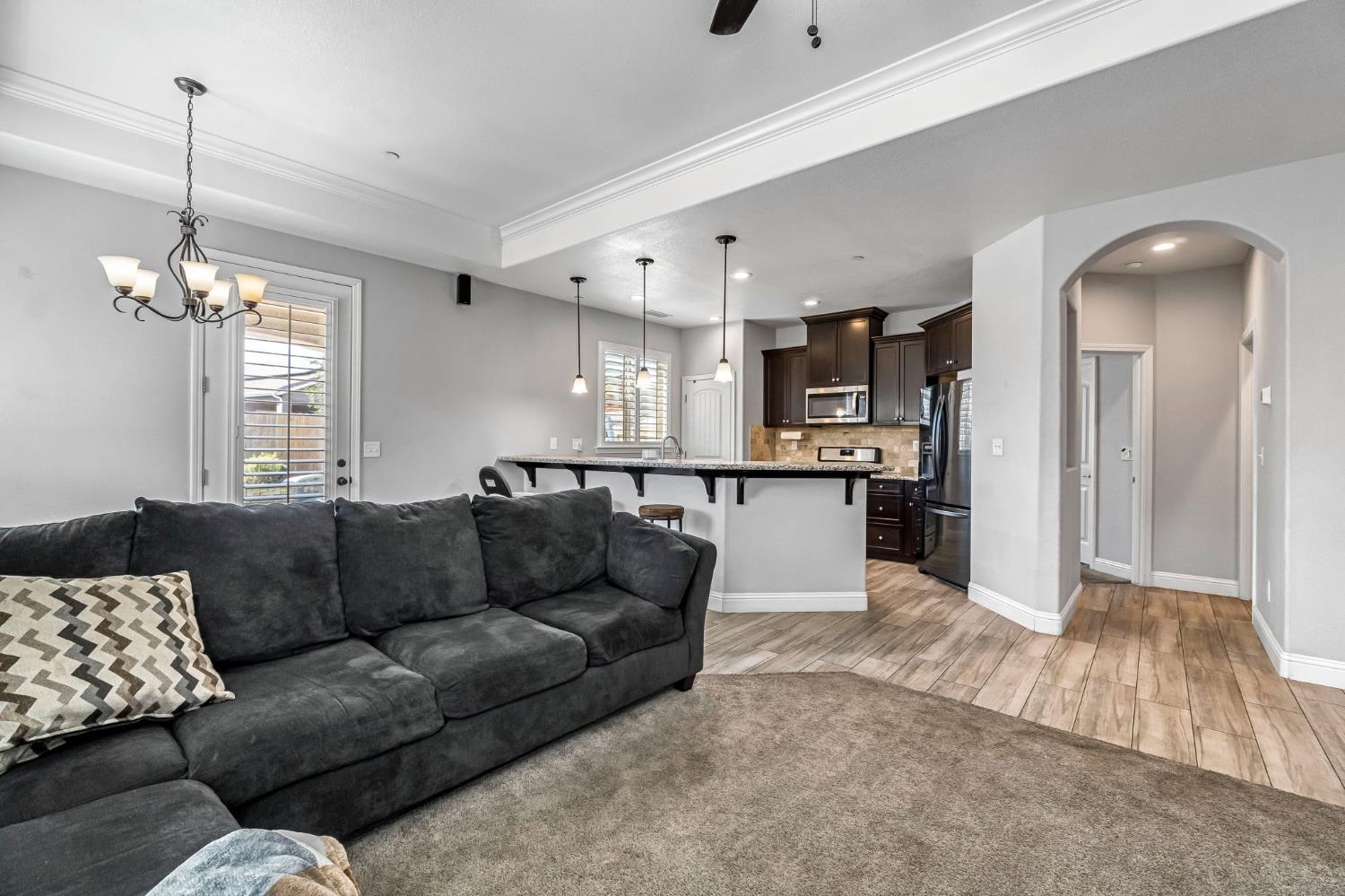 294 Double Tree Ct, Madera, CA 93637