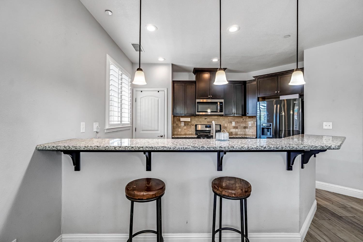 294 Double Tree Ct, Madera, CA 93637