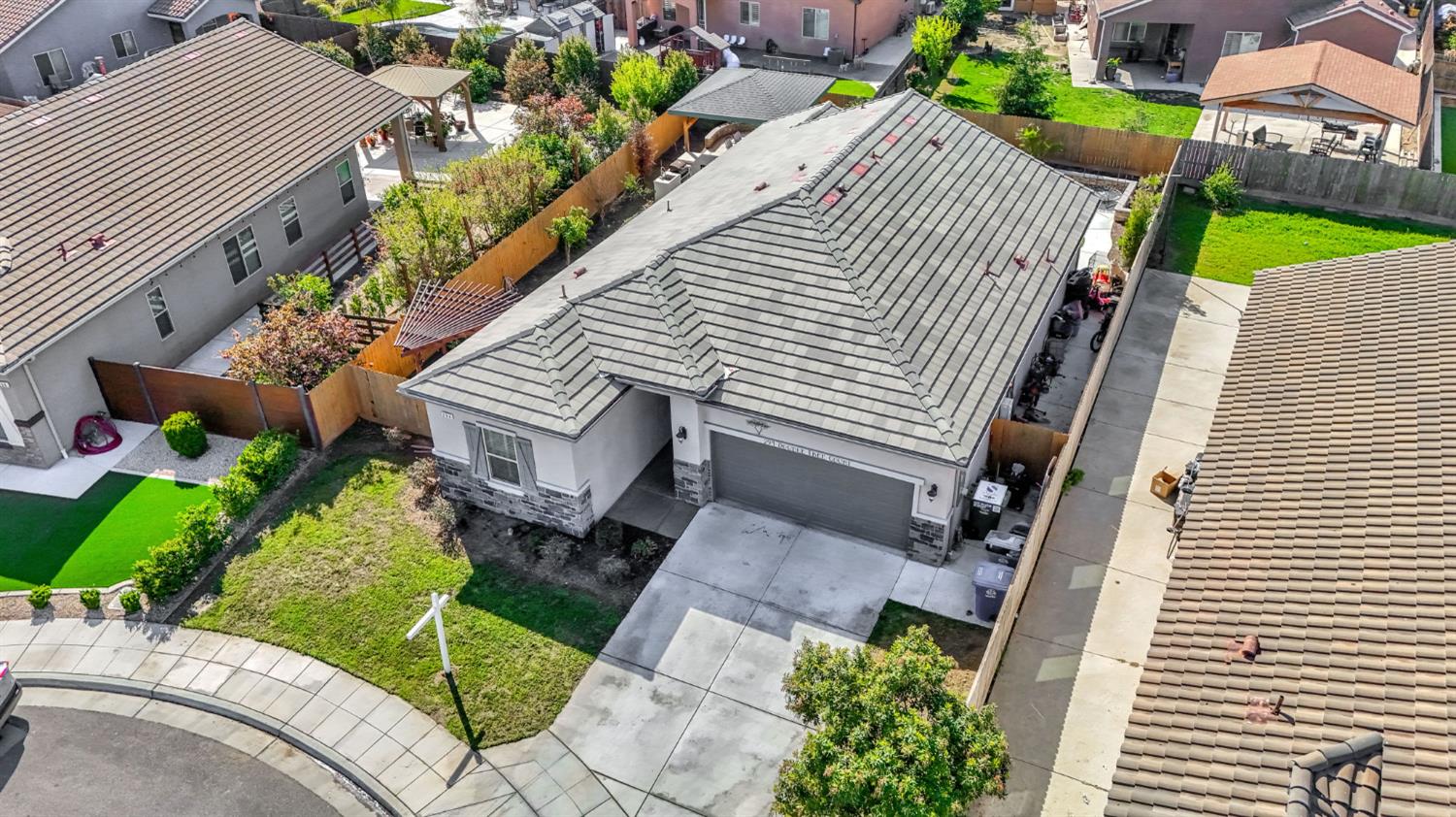 294 Double Tree Ct, Madera, CA 93637