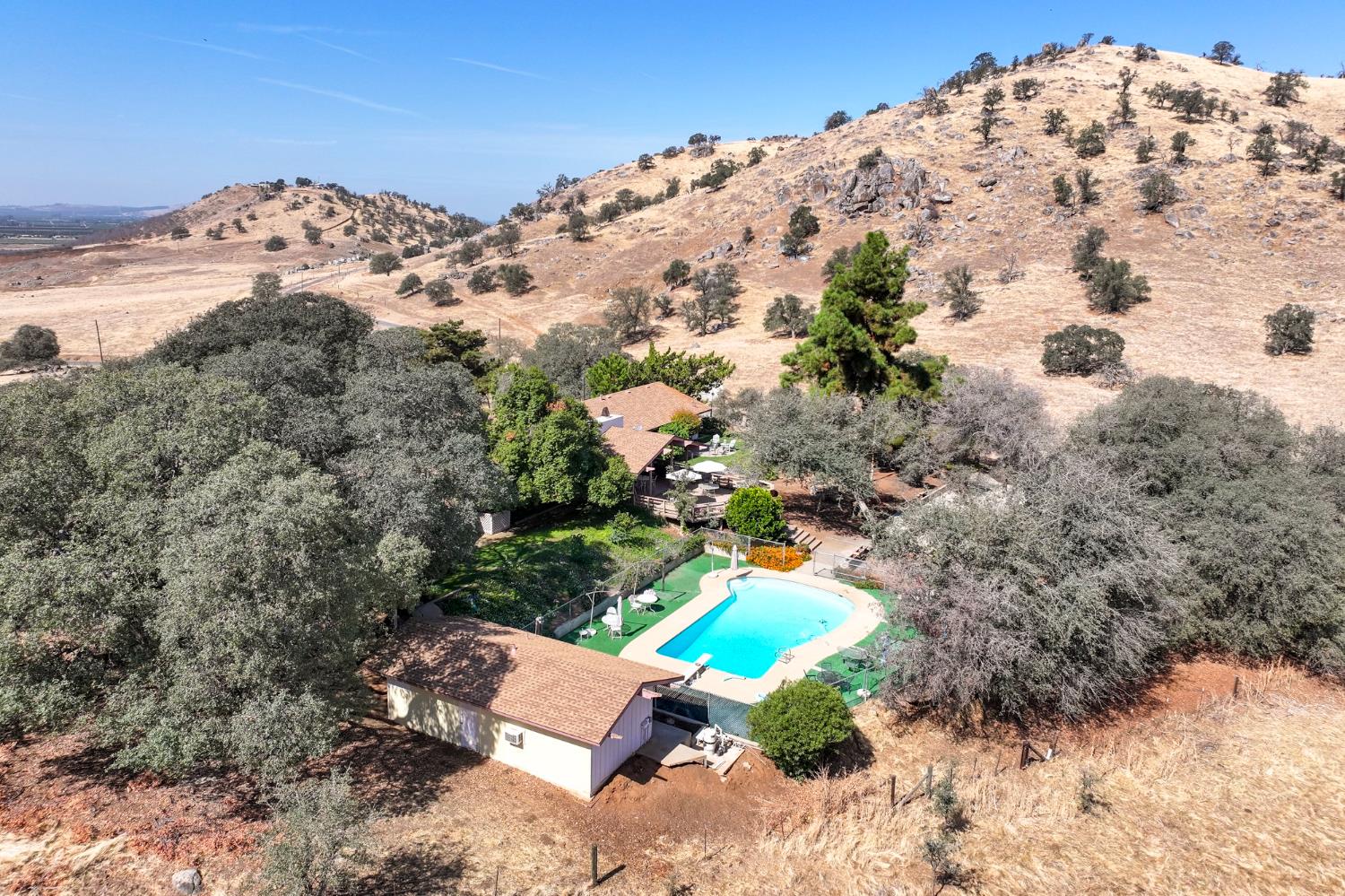 43008 Drive 152, Orosi, CA 93647