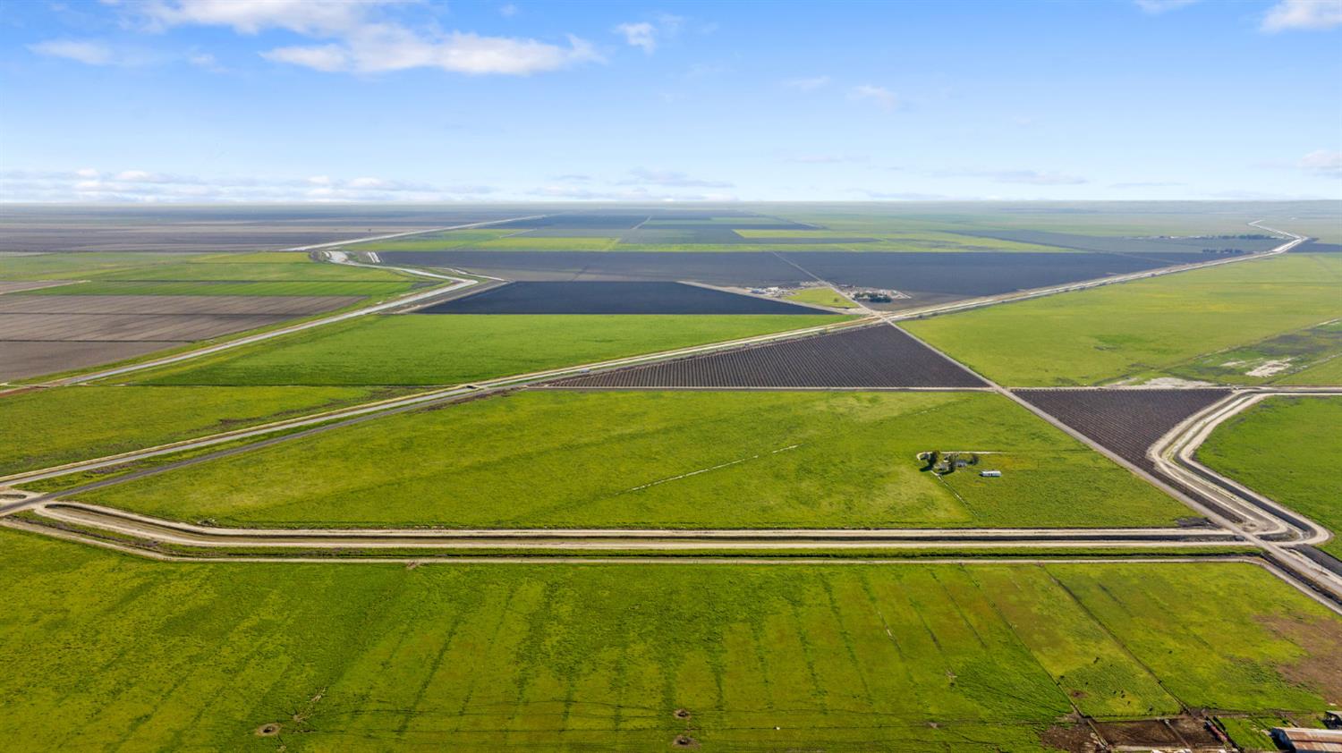 220775 22nd Ave, Stratford, CA 93266