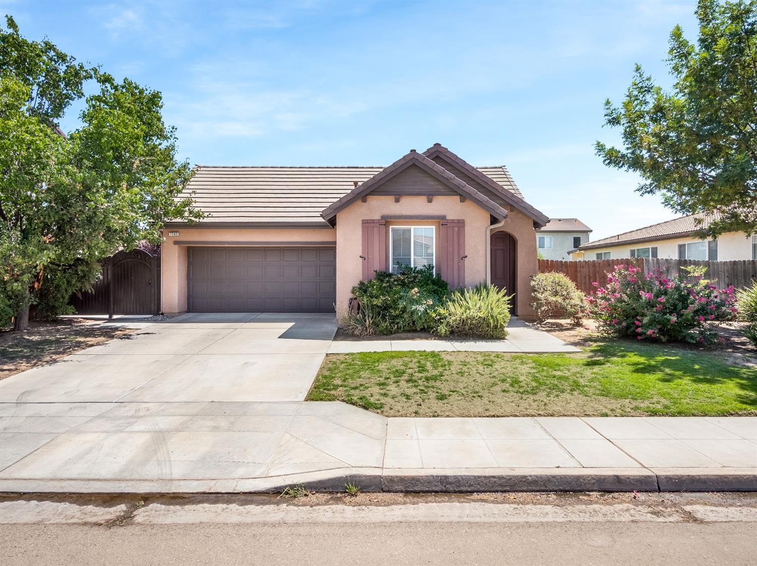 7385 E Garland Ave, Fresno, CA 93737