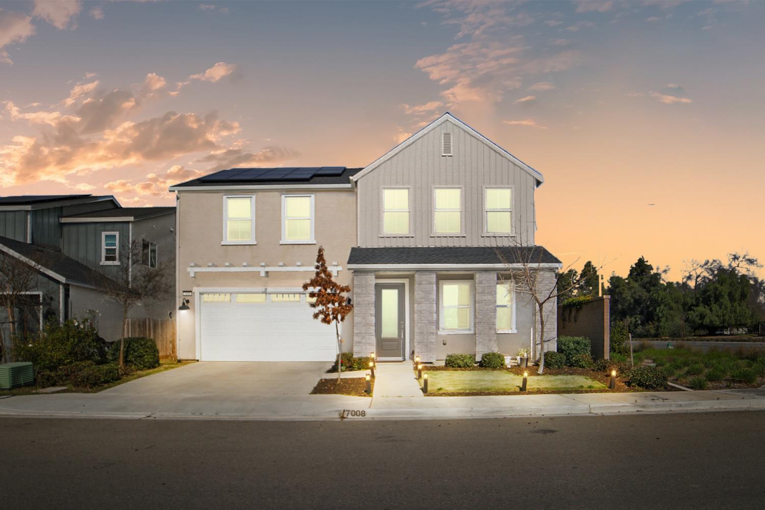 7008 W Whitman Ave, Fresno, CA 93723