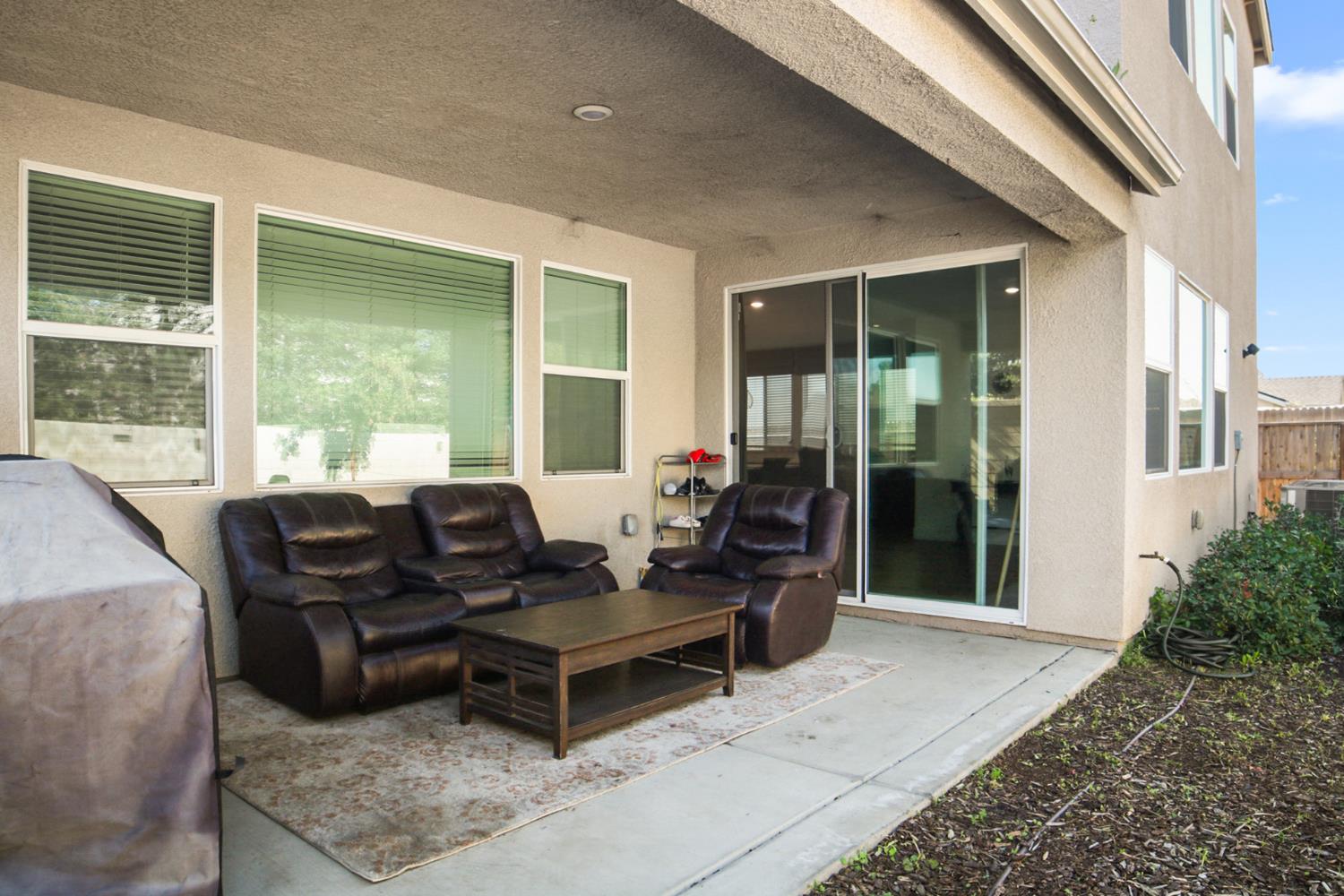 7008 W Whitman Ave, Fresno, CA 93723