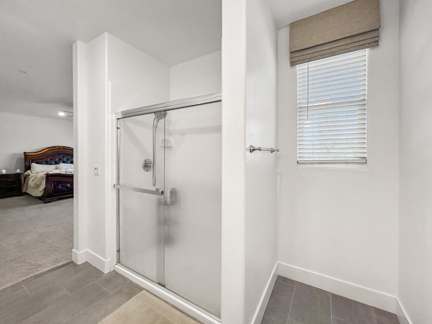 7008 W Whitman Ave, Fresno, CA 93723