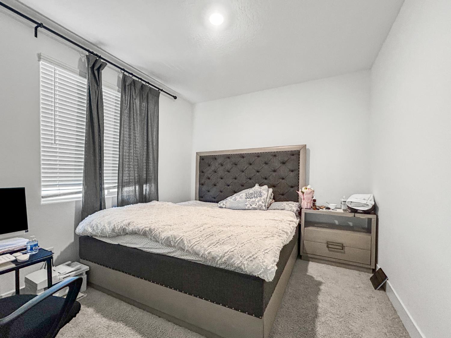 7008 W Whitman Ave, Fresno, CA 93723