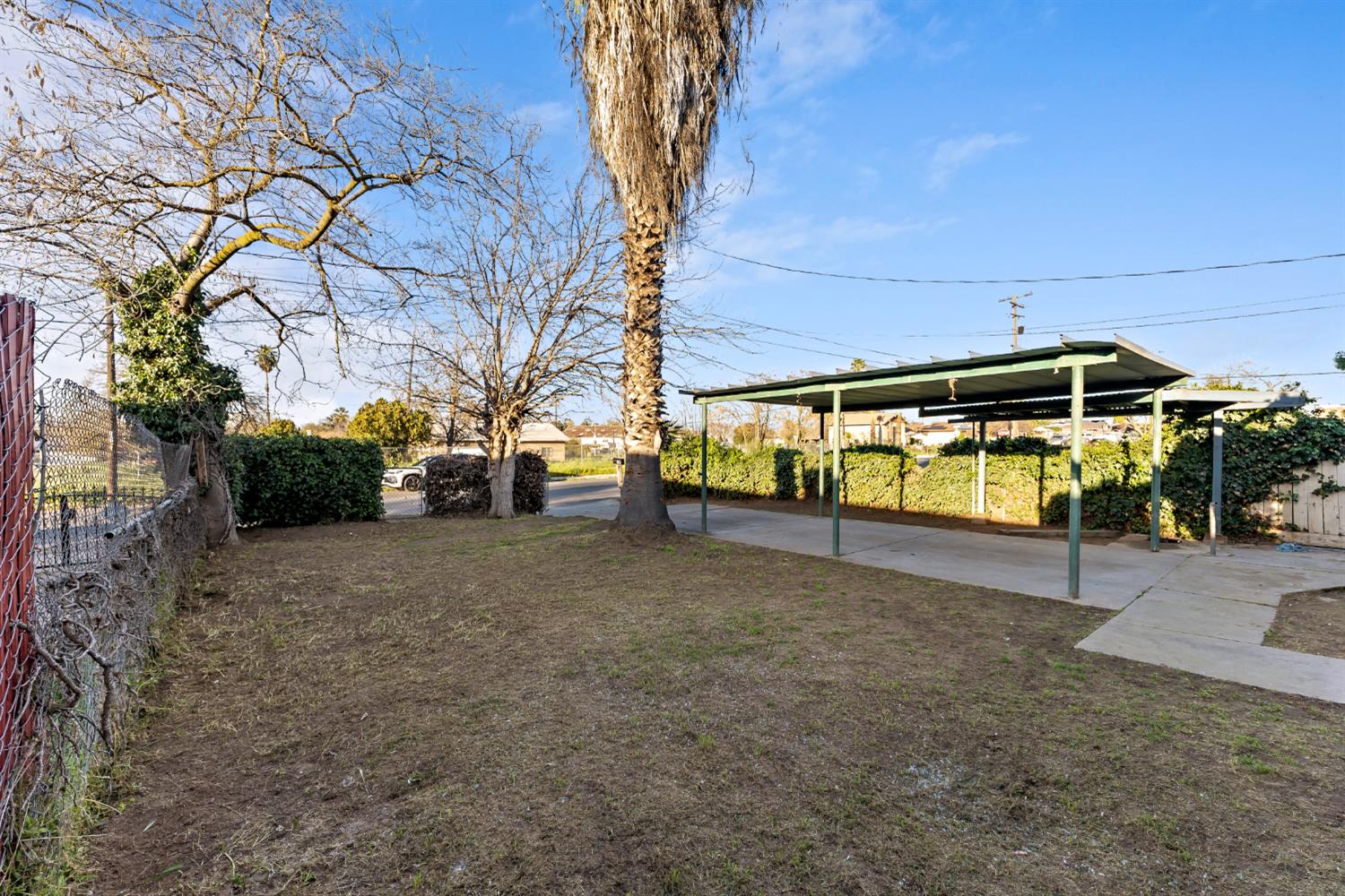 129 W Atchison St, Fresno, CA 93706