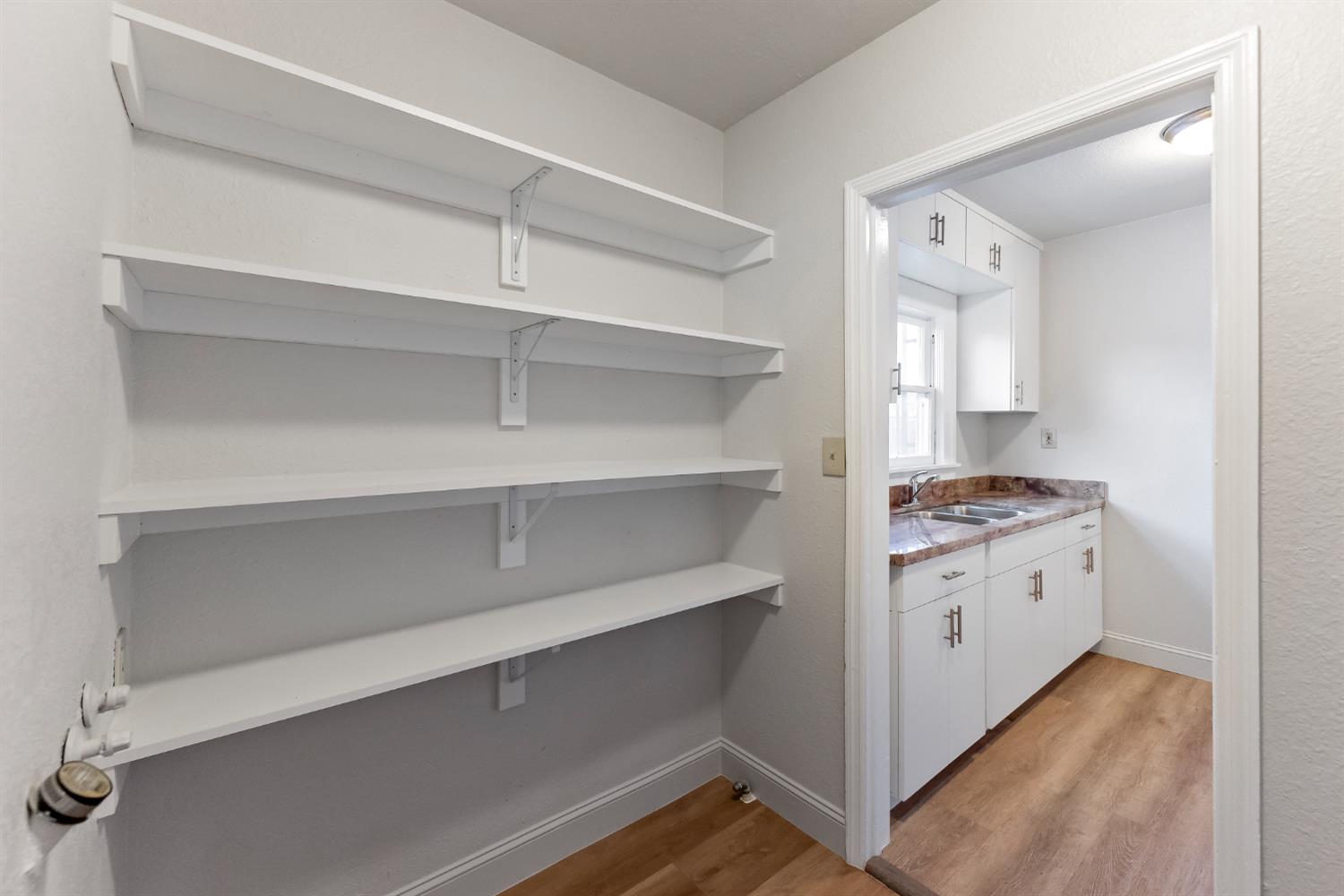 129 W Atchison St, Fresno, CA 93706