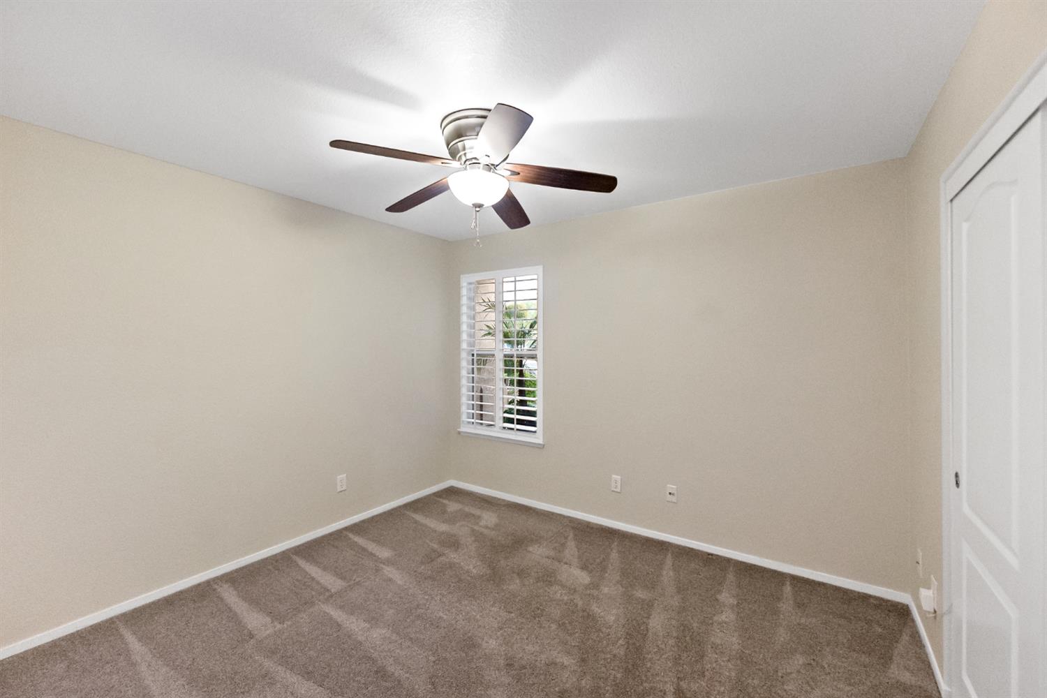 2168 E Powers Ave, Fresno, CA 93720