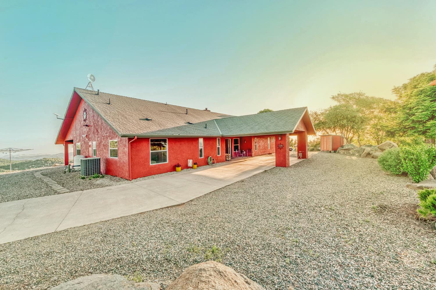 50806 Bramble Ln, Yokuts Valley, CA 93675